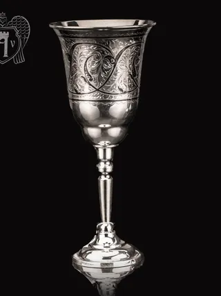 Большой бокал из серебра «Лоза»