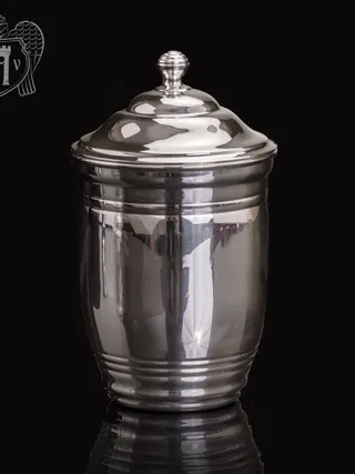 Большой стакан из чистого серебра »Родник» 999 пробы с крышкой