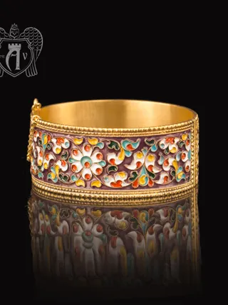 Браслет из серебра «Полевой цветок» с позолотой и эмалью