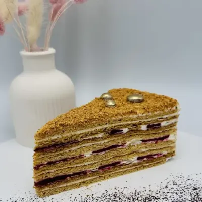 Десерт Тортик «Медовик»