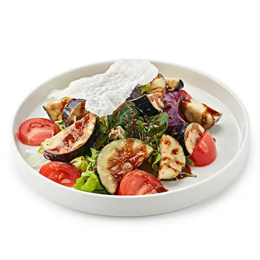 Салат с хрустящими баклажанами