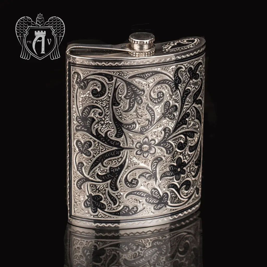 Фляжка  из серебра  «Торин»