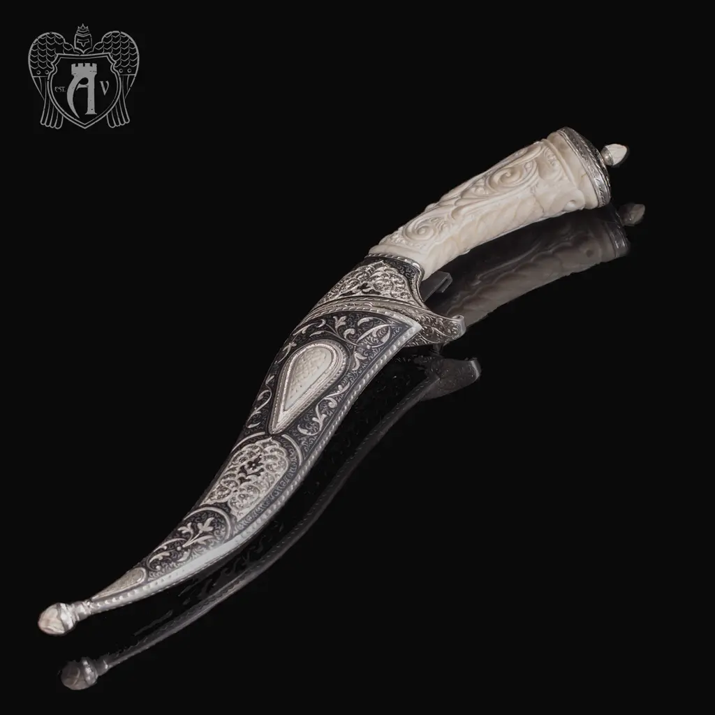 Кинжал из серебра (турецкий ятаган)  «Победитель»