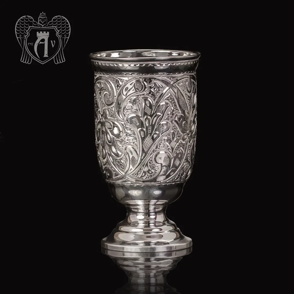Кубок из чистого серебра 999 пробы «Чистая вода»