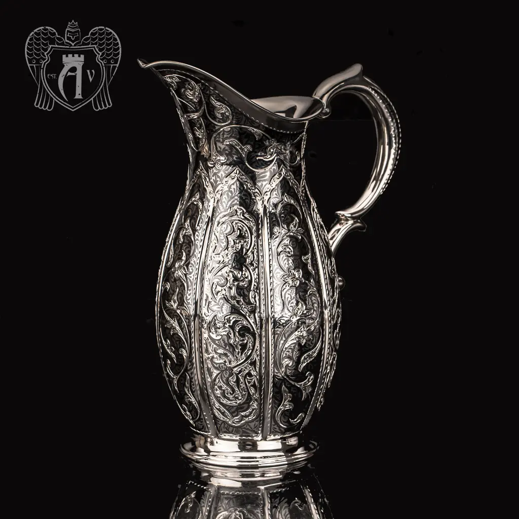 Кувшин из серебра «Семирамида»