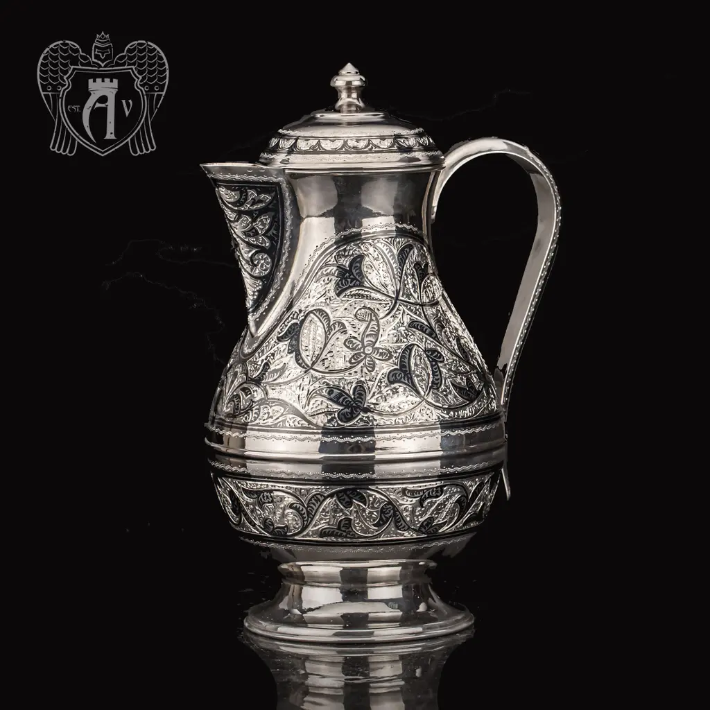 Кувшин из серебра «Тесей»