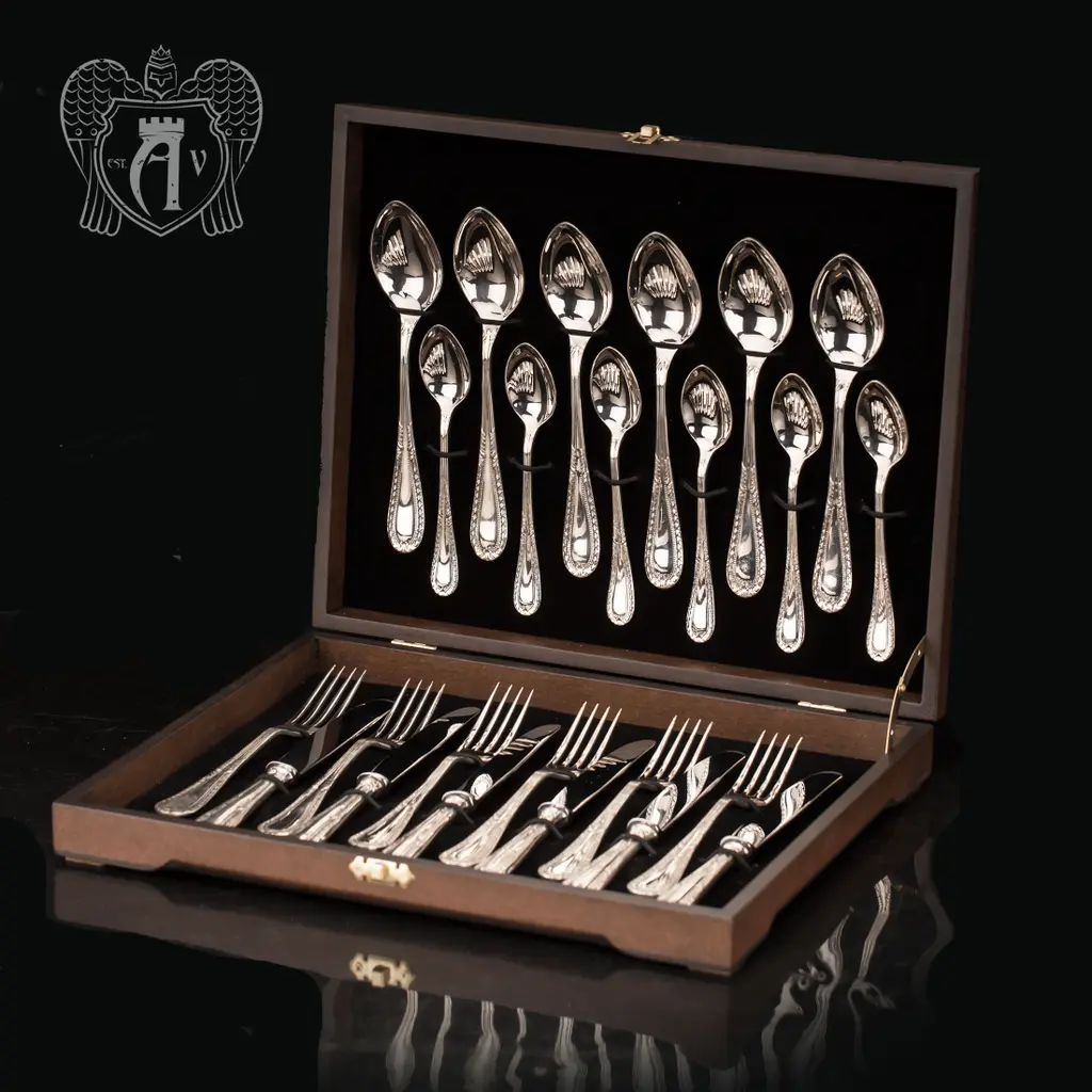 Набор столового серебра 875 пробы «Фамильный» 24 предмета