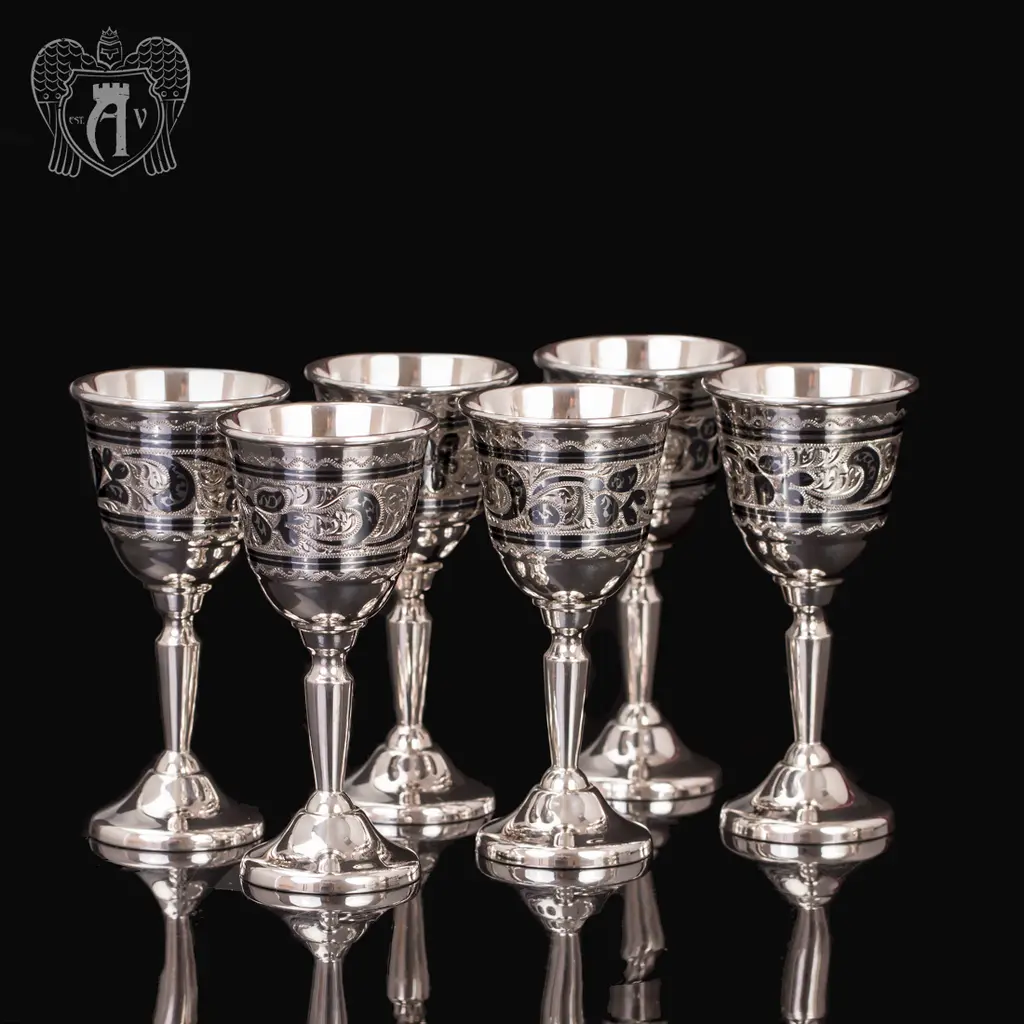 Рюмки  серебряные  «Тюльпан»