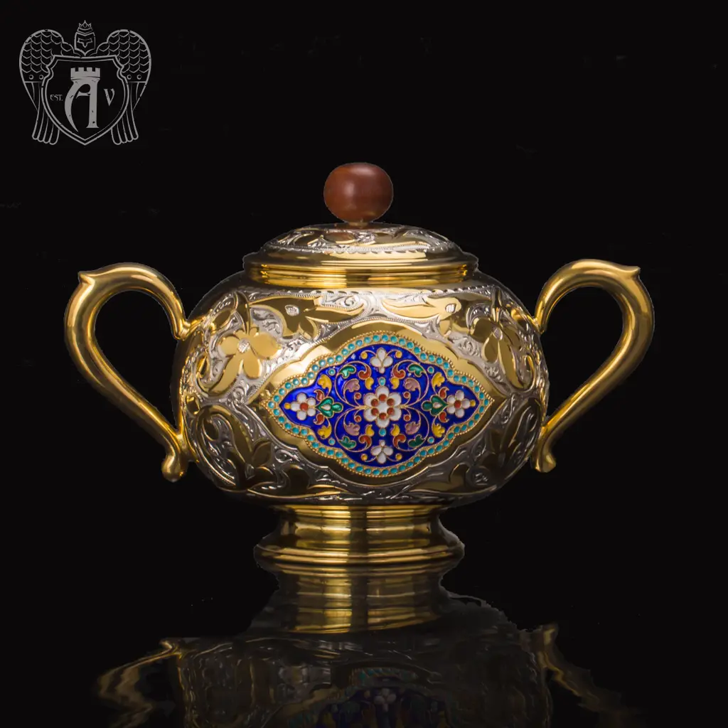 Сахарница из  серебра «Королевская» с золочением и эмалью
