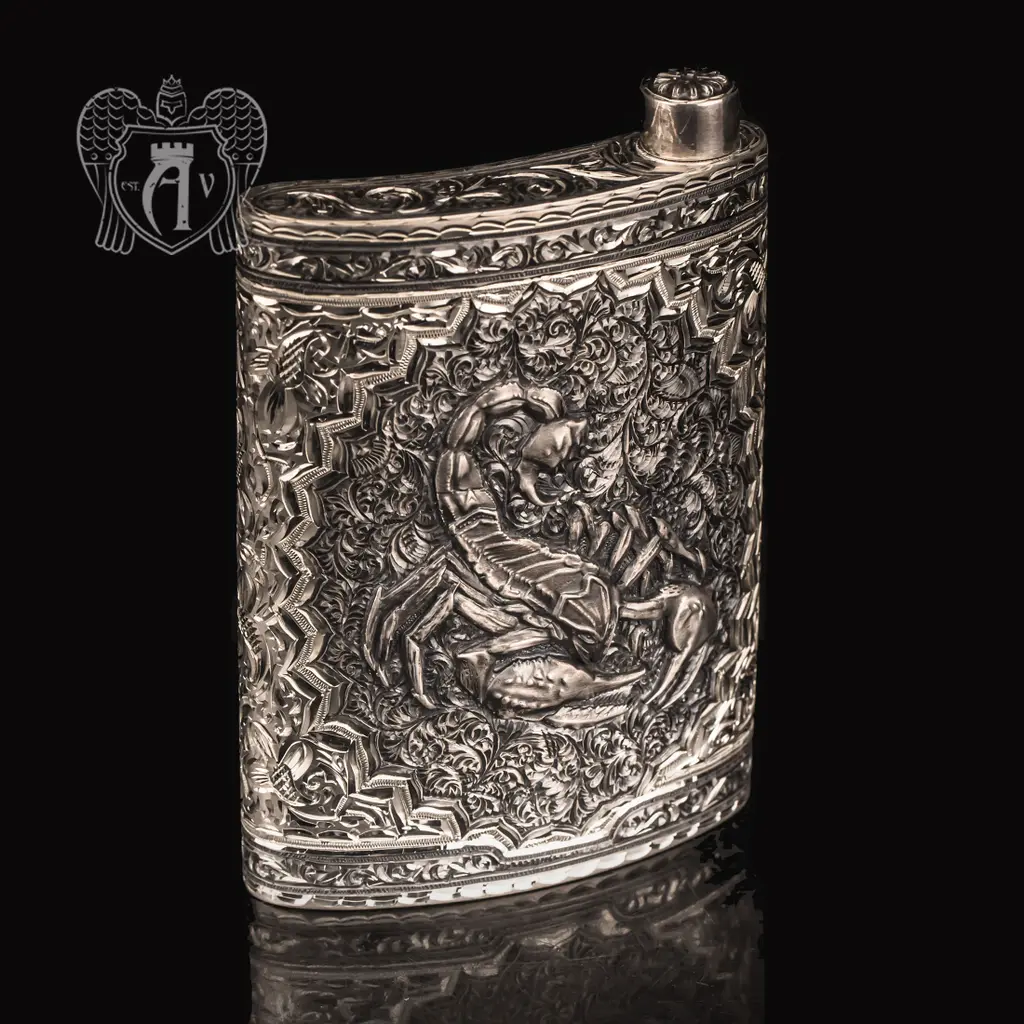 Серебряная фляжка  «Скорпион»