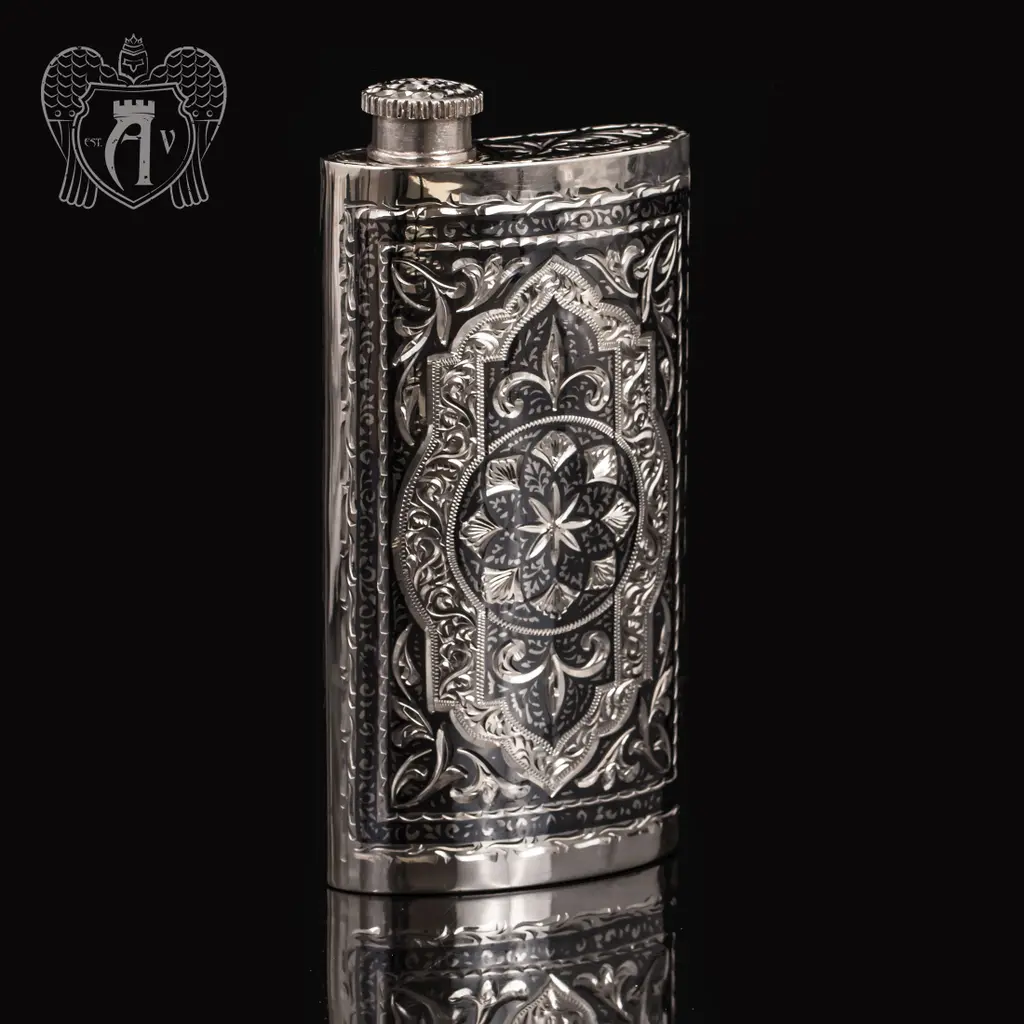 Серебряная фляжка  «Викинг»