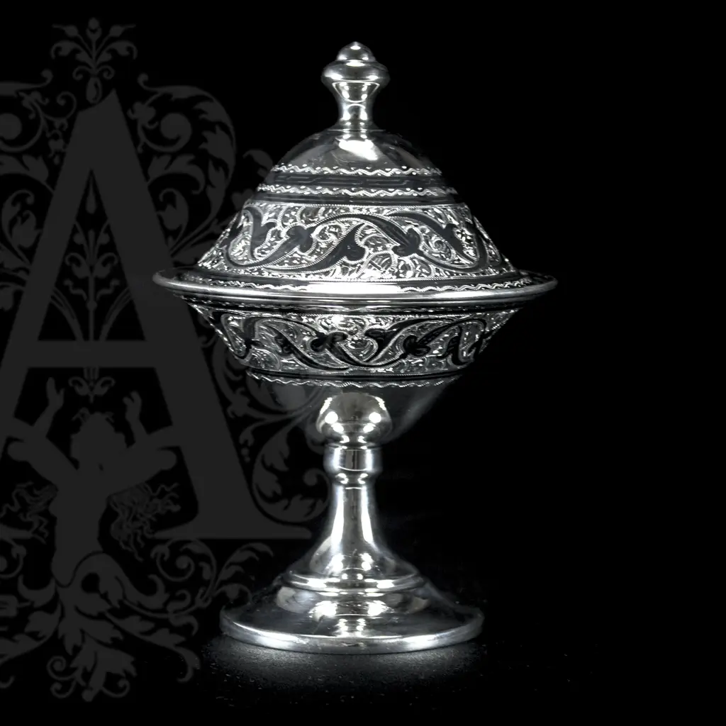 Серебряная икорница\\креманка  «Фаворит»