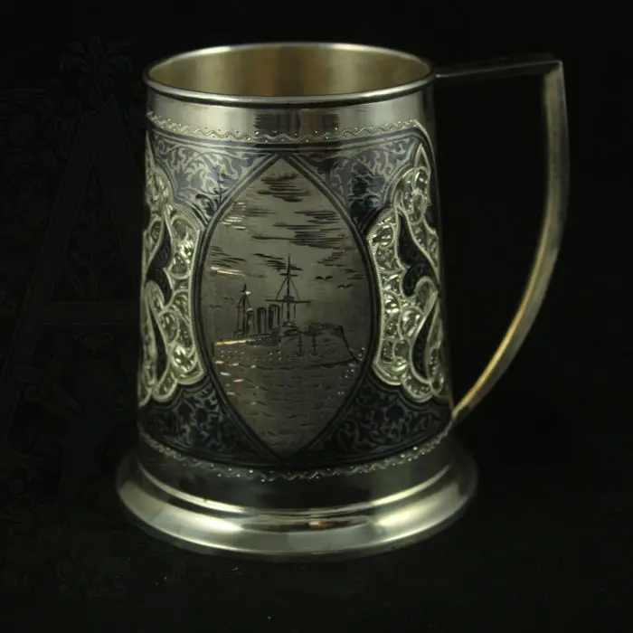 Серебряная пивная кружка «Петербург» 1000 мл с ручной гравировкой арктических пейзажей