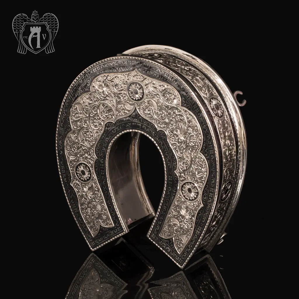 Серебряная шкатулка ручной работы «Подкова»