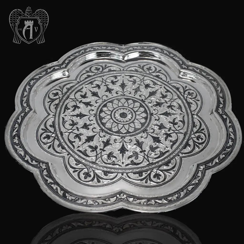 Серебряный поднос «Сакура»