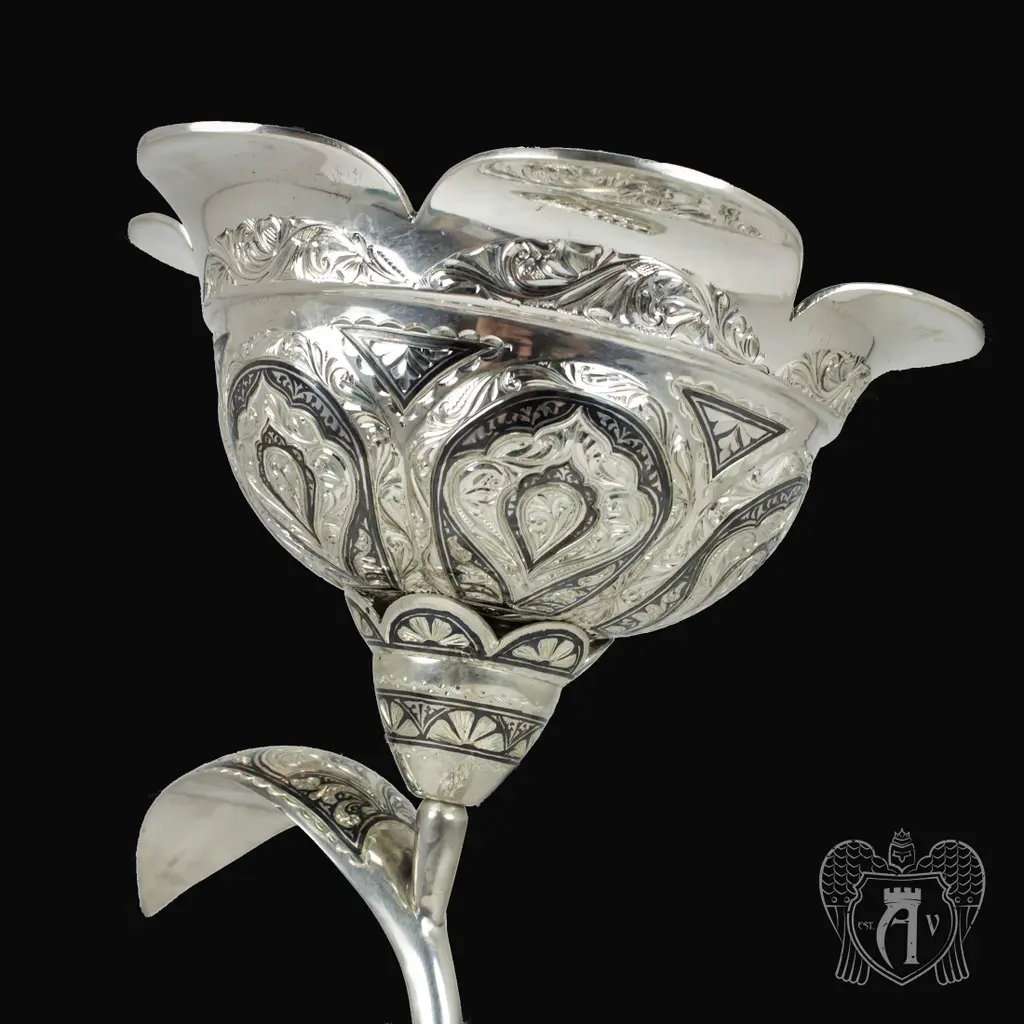 Серебряная ваза для конфет или фруктов «Розалия» - фото 2