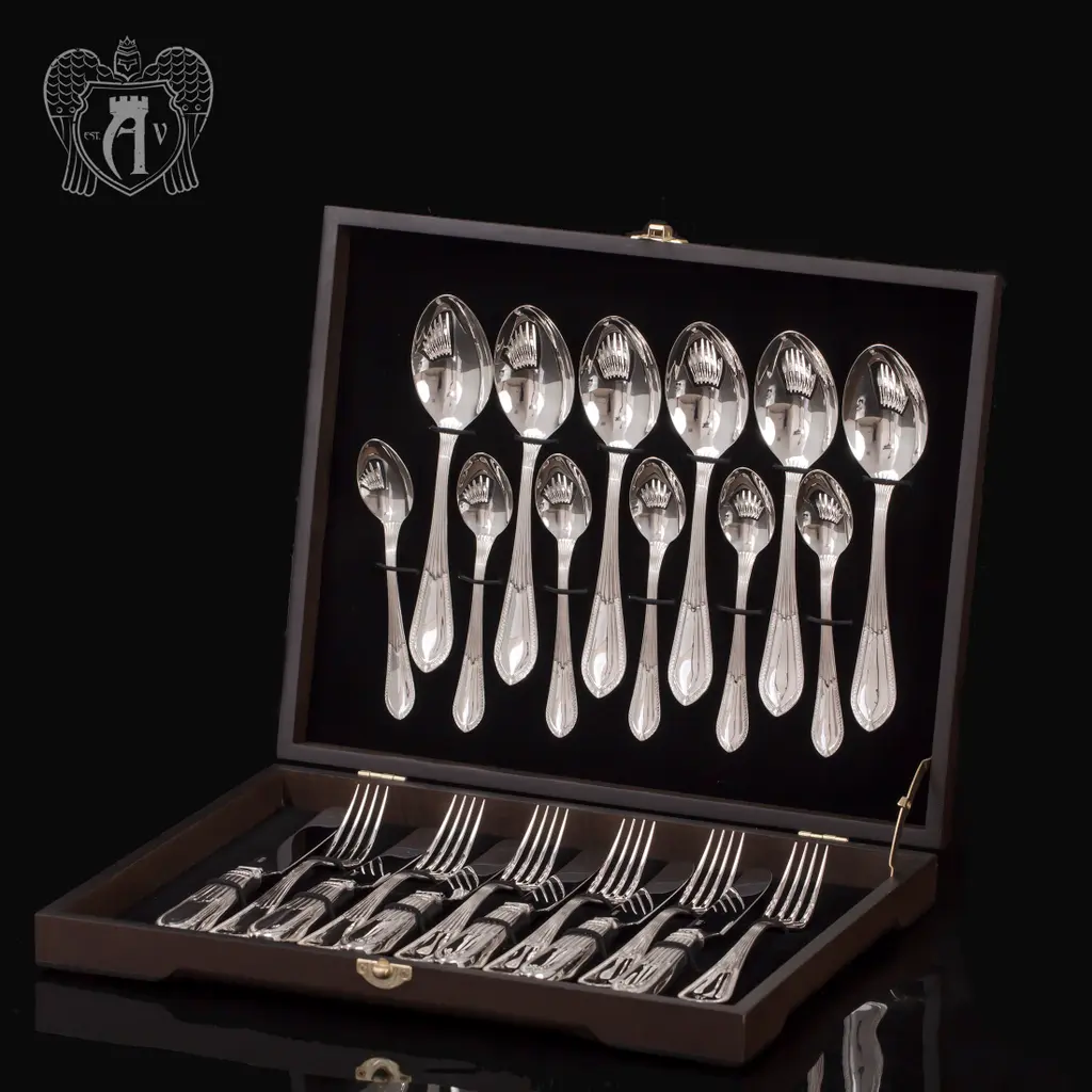 Столовый набор из серебра на 6 персон «Элегант» 24 предмета