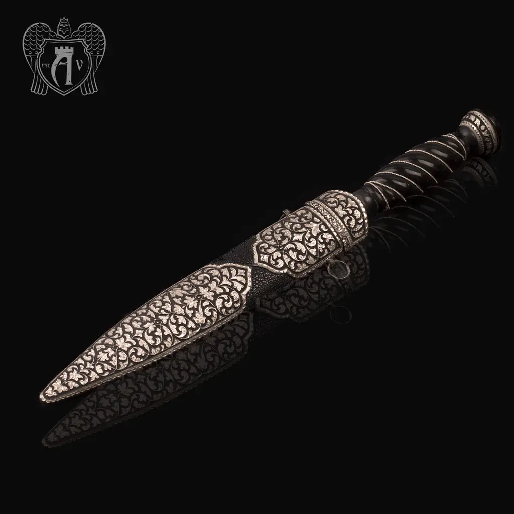 Кинжал из серебра  «Брутал»