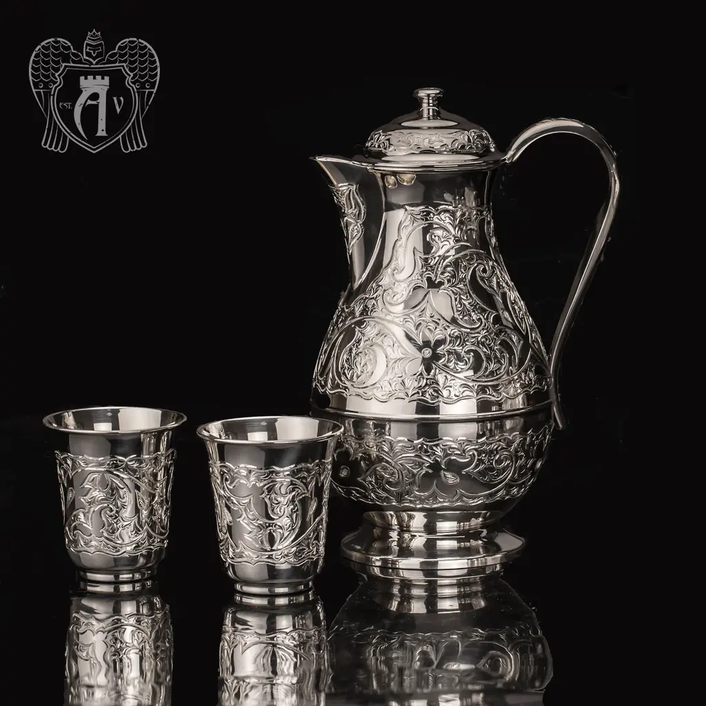 Кувшин и два стакана из серебра 925 пробы «Райский родник» без черни