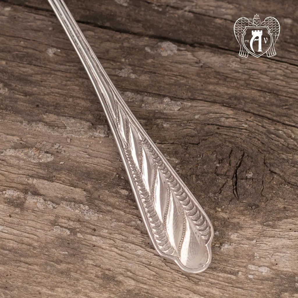 Серебряная чайная ложка  «Карина» - фото 2