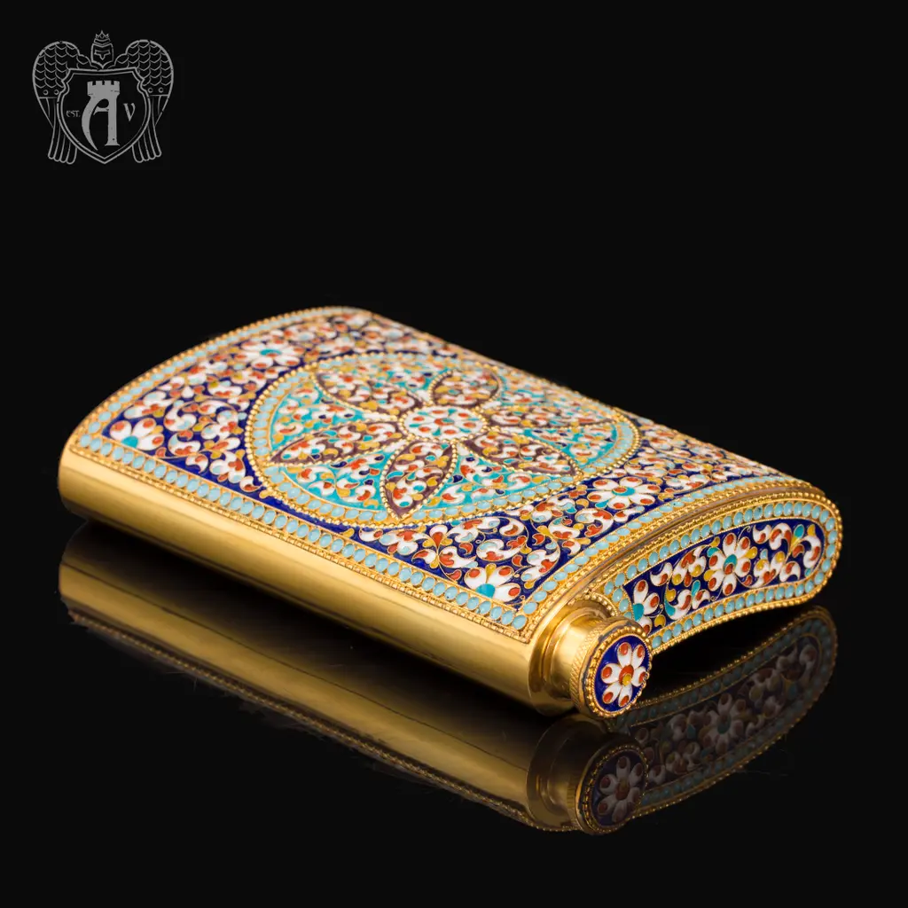 Серебряная фляжка  «Гелиос» с позолотой и эмалью - фото 6