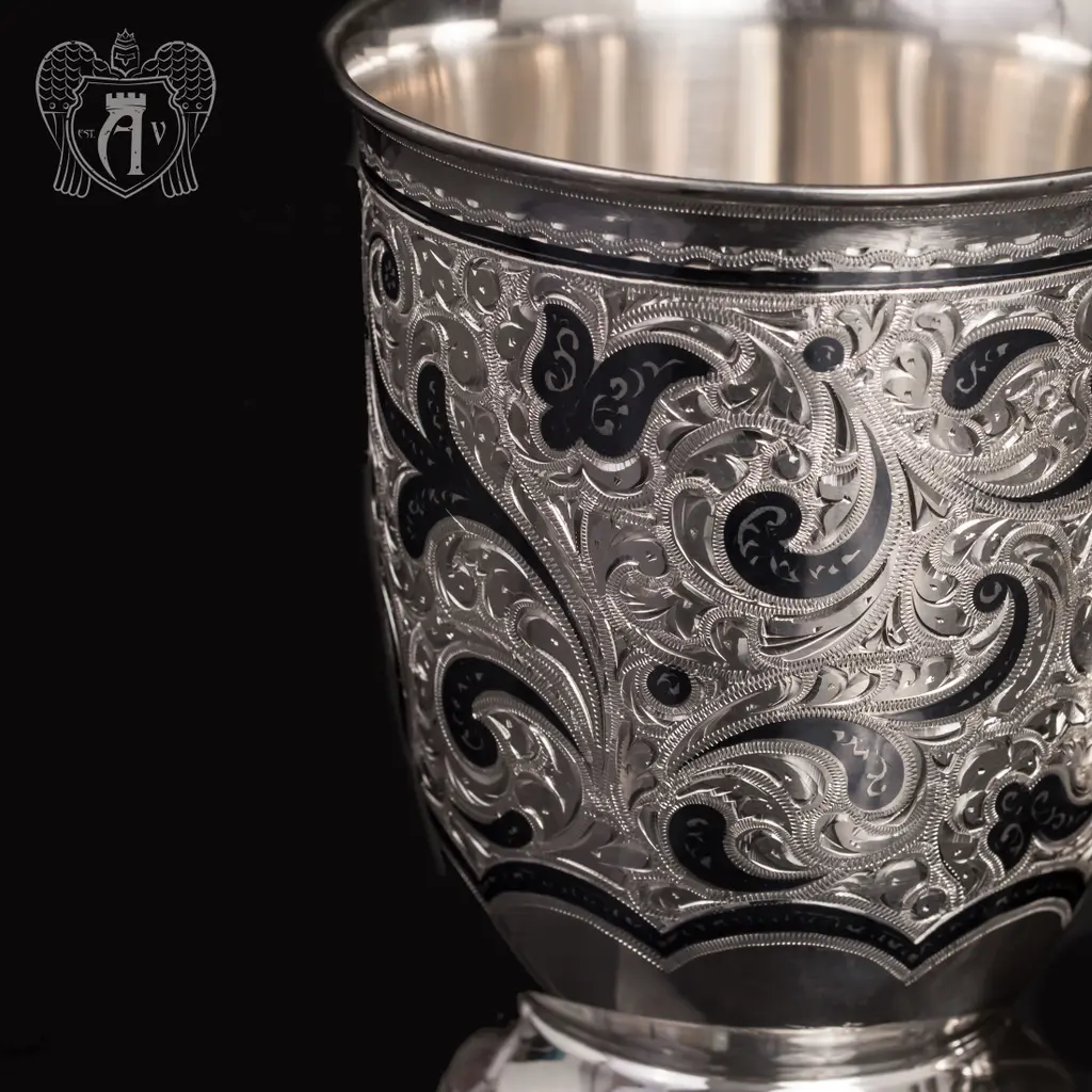 Большая кружка из серебра для напитков  «Монреаль» - фото 3