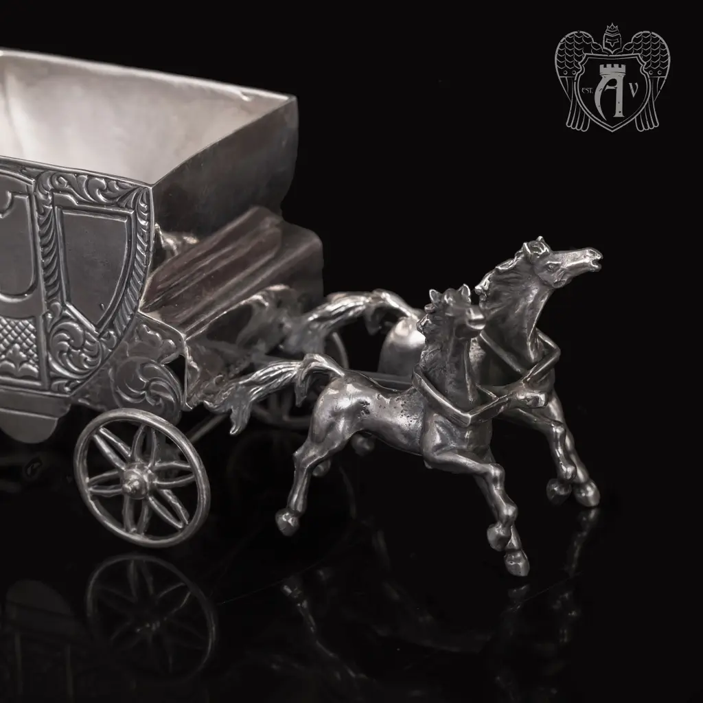 Солонка из серебра «Карета» - фото 3