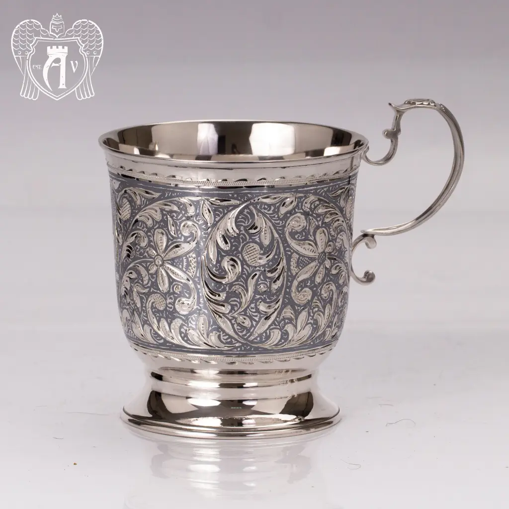 Большая кружка из серебра для напитков  «Клио» - фото 4