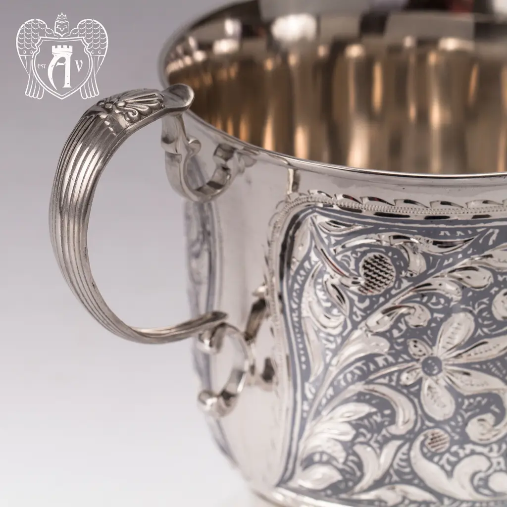 Большая кружка из серебра для напитков  «Клио» - фото 6