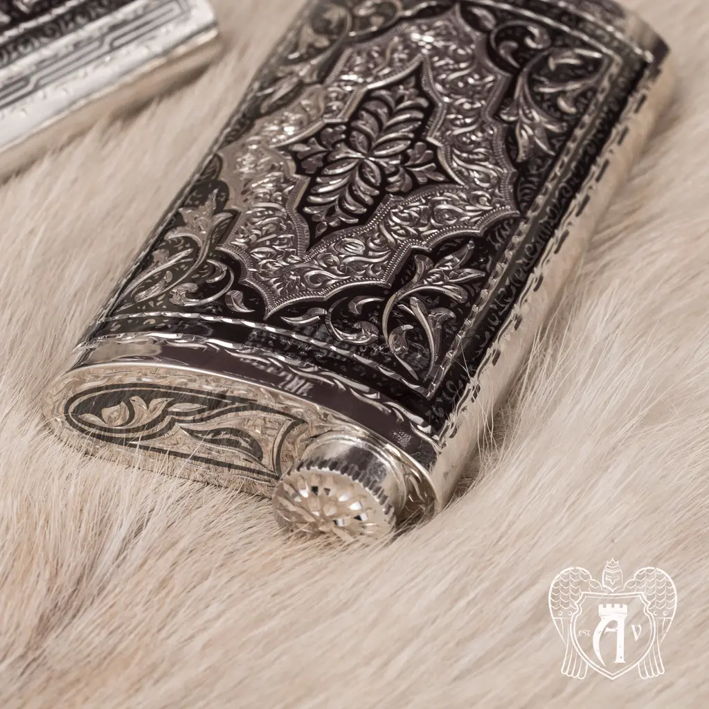 Серебряная фляжка  «Цезарь» - фото 4