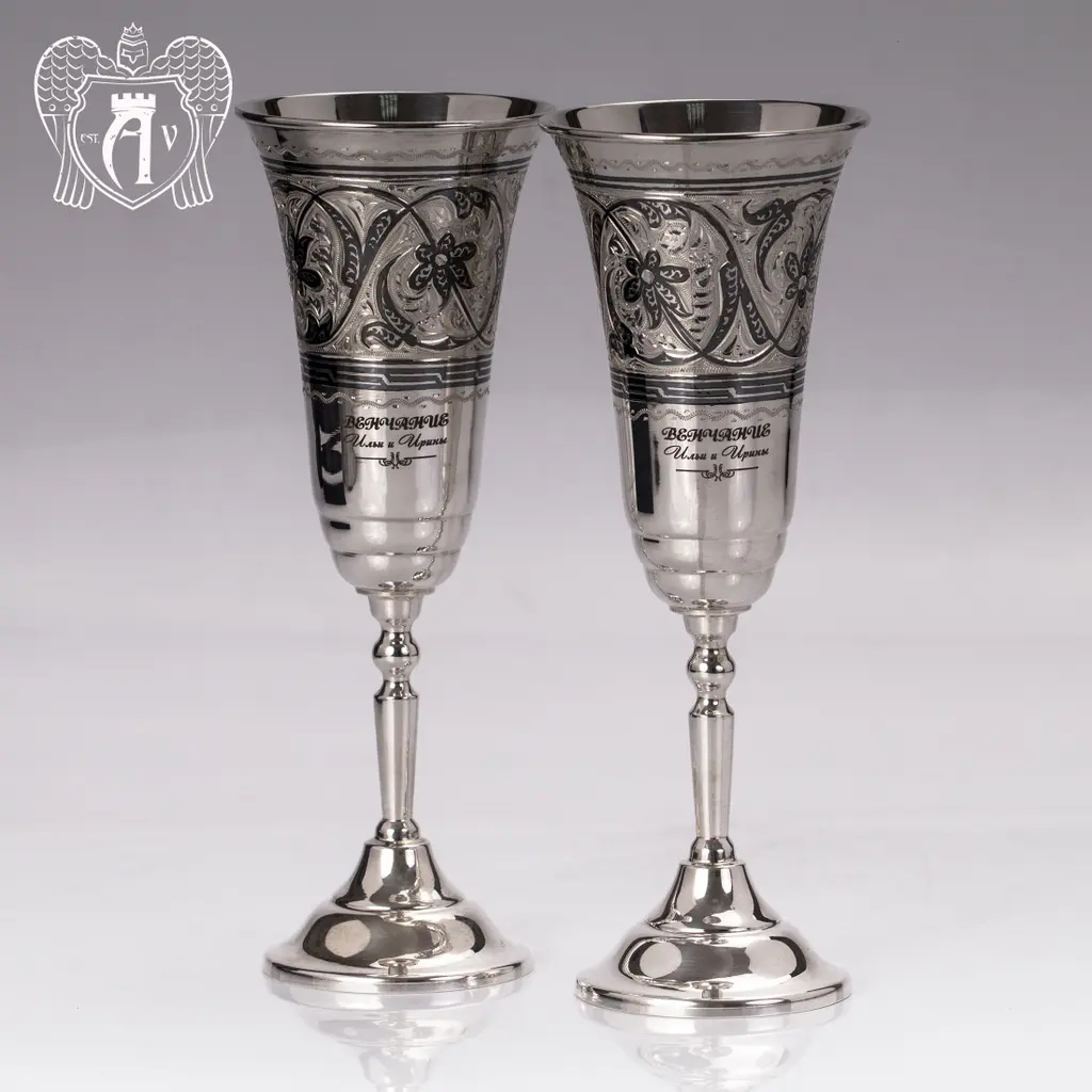 Серебряные бокалы на венчание с гравировкой для жениха и невесты «Свадебные» 2 шт - фото 2