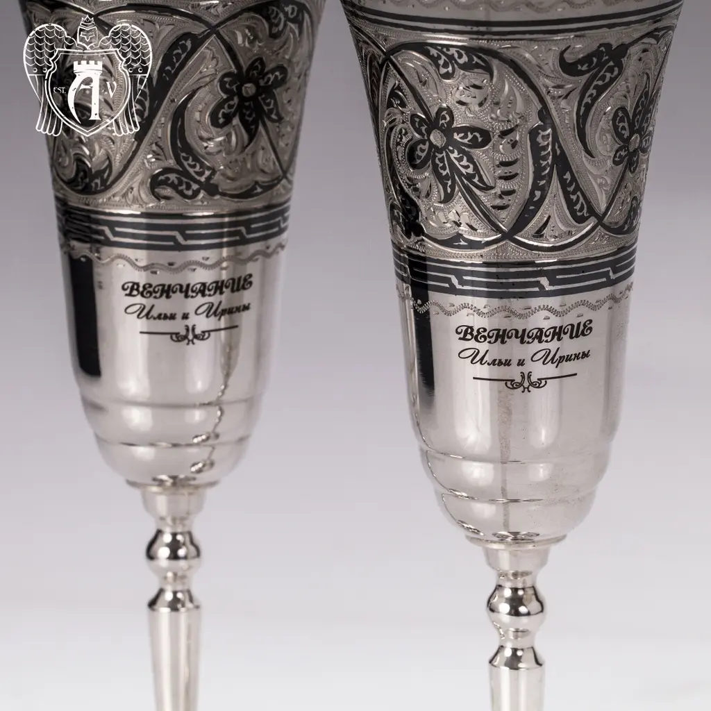 Серебряные бокалы на венчание с гравировкой для жениха и невесты «Свадебные» 2 шт - фото 3