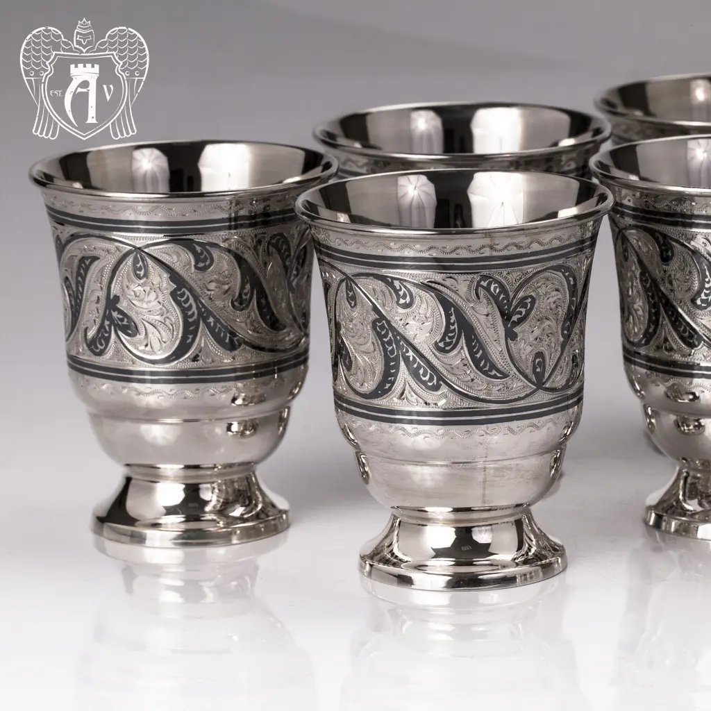 Серебряный стакан «Виноградная лоза» - фото 2