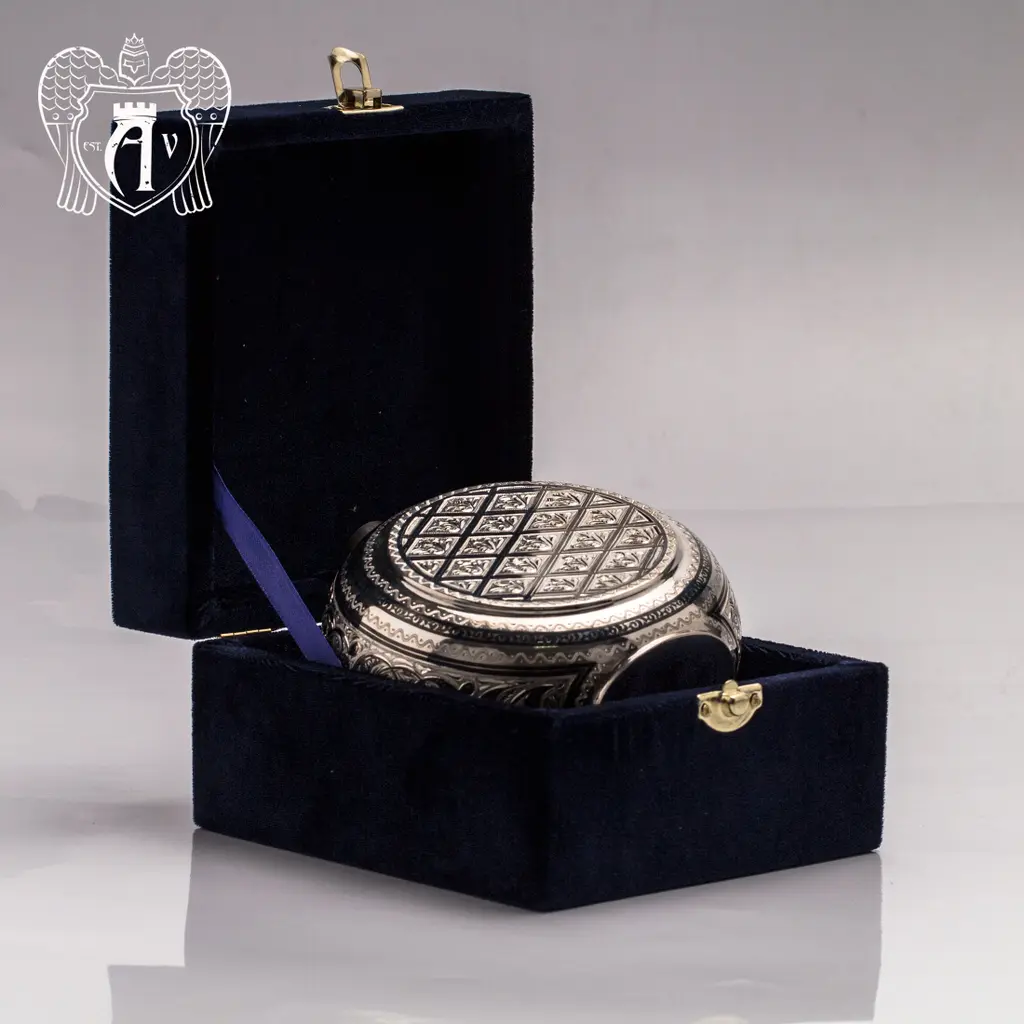 Фляга  большая серебряная «Атлант» - фото 2