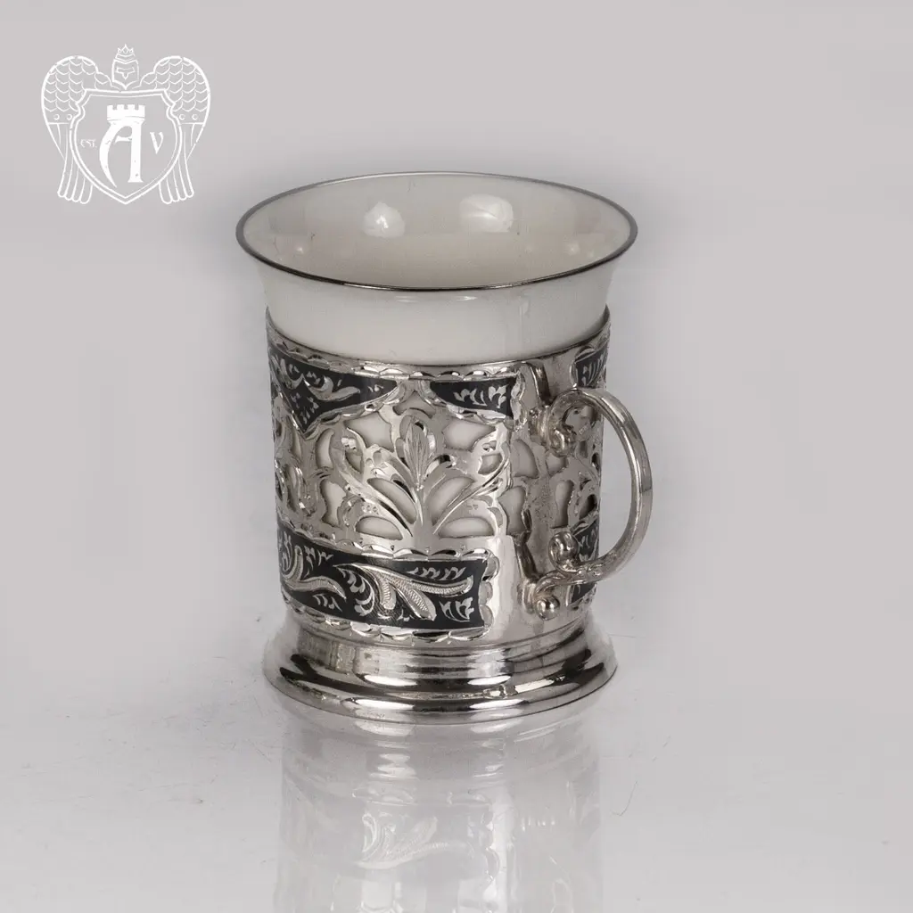 Подстаканник  из серебра  «Бернадетт» с фарфоровым стаканом - фото 5