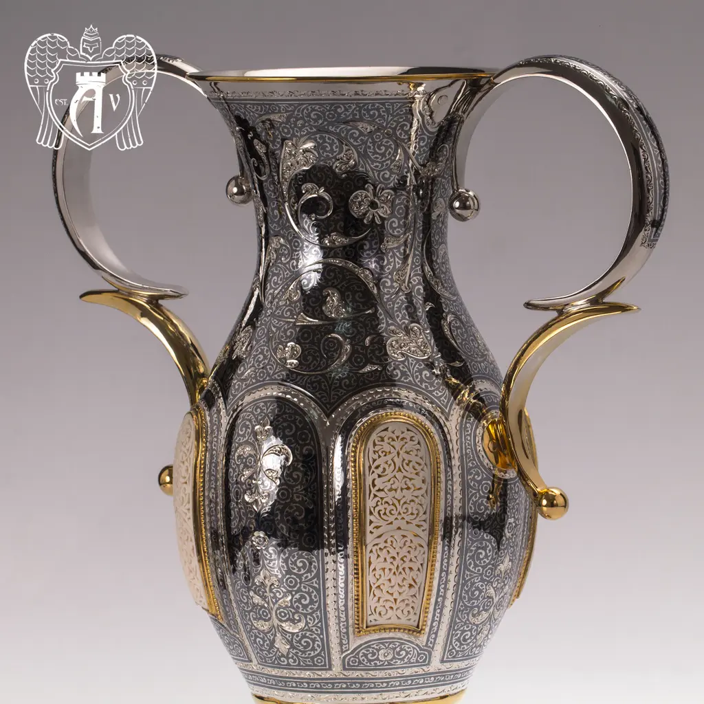 Ваза из серебра с позолотой «Афина» - фото 5