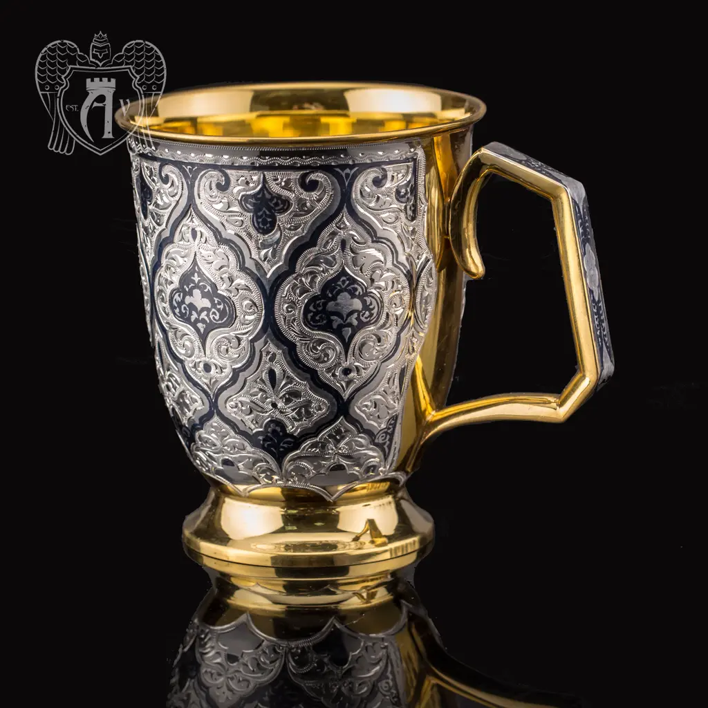 Кружка из серебра «Парис» с золочением - фото 3