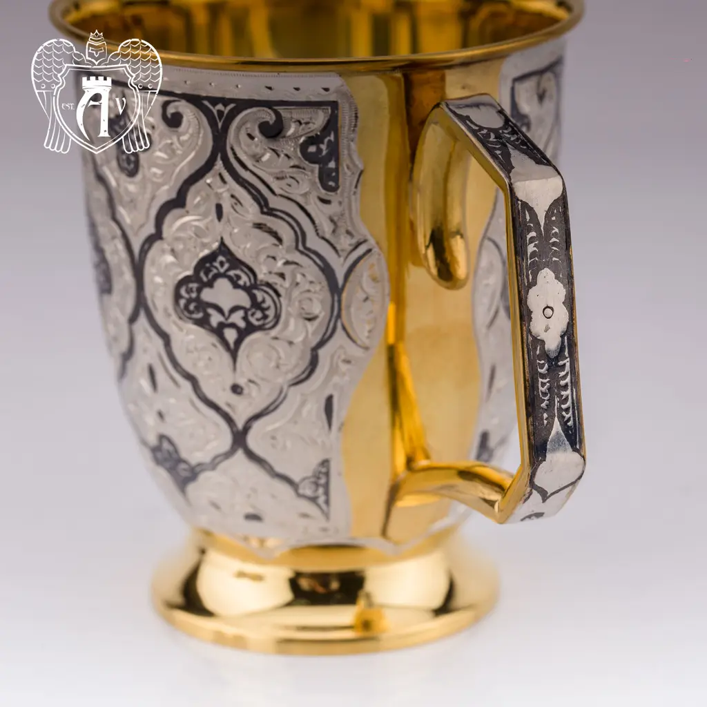 Кружка из серебра «Парис» с золочением - фото 4