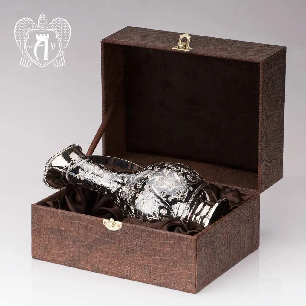 Кувшин из серебра  «Гораций» - фото 4