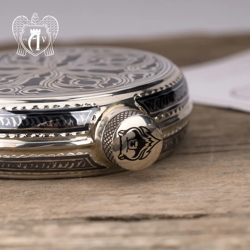 Серебряная фляжка круглая  «Велес» с холодной эмалью - фото 6