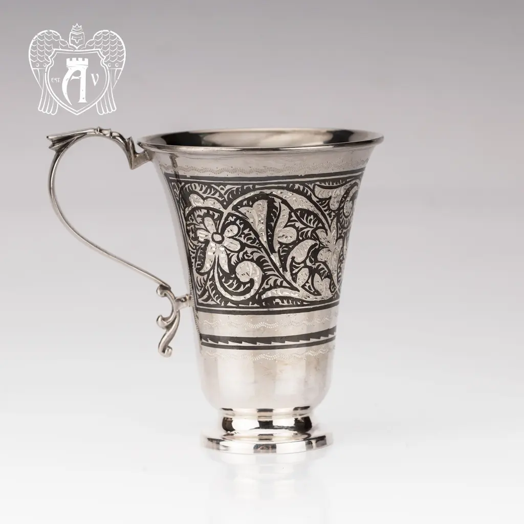 Набор серебряных кружек «Лилия» 6 штук - фото 2