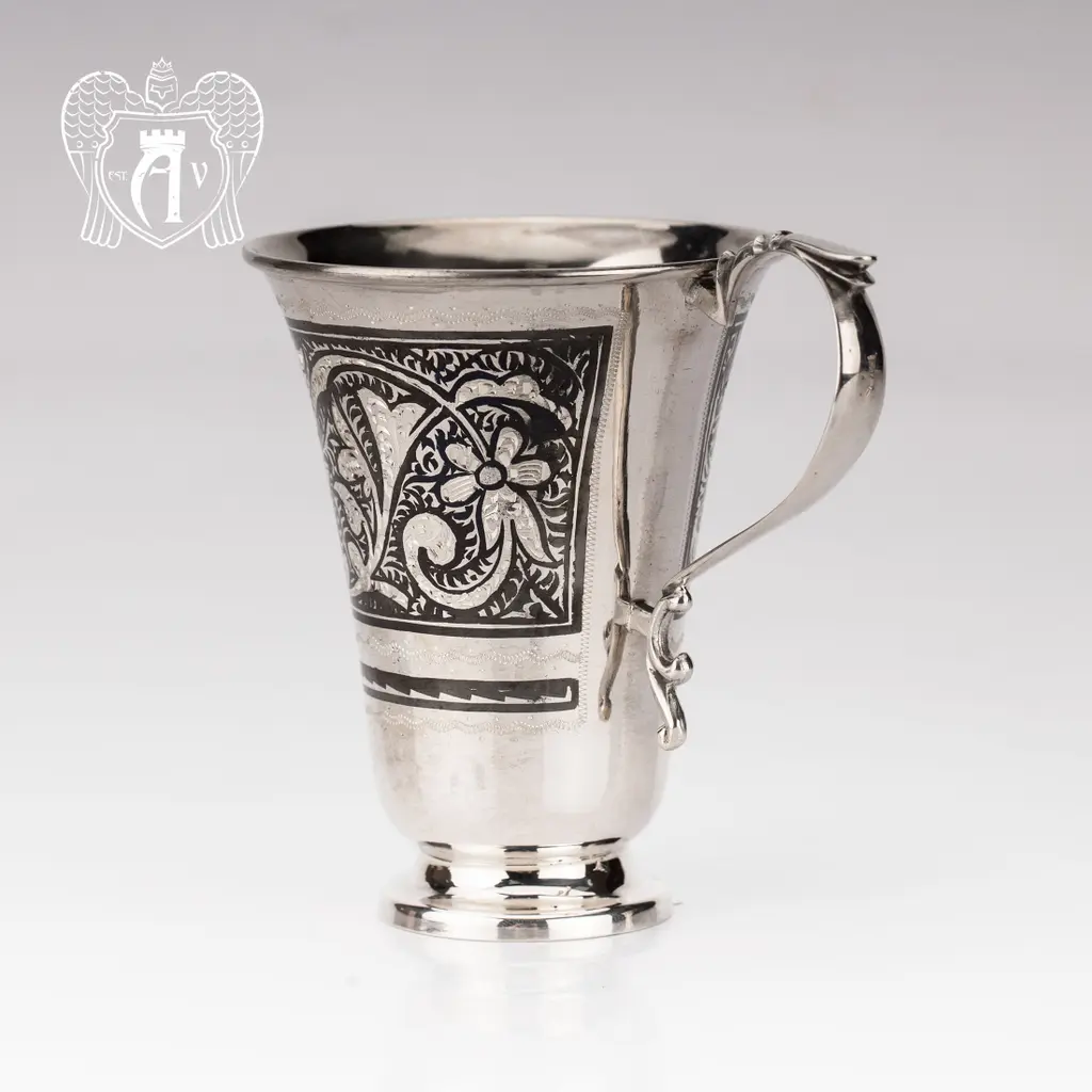 Набор серебряных кружек «Лилия» 6 штук - фото 4