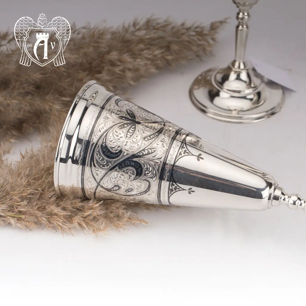 Большой бокал из серебра «Колосс» - фото 5