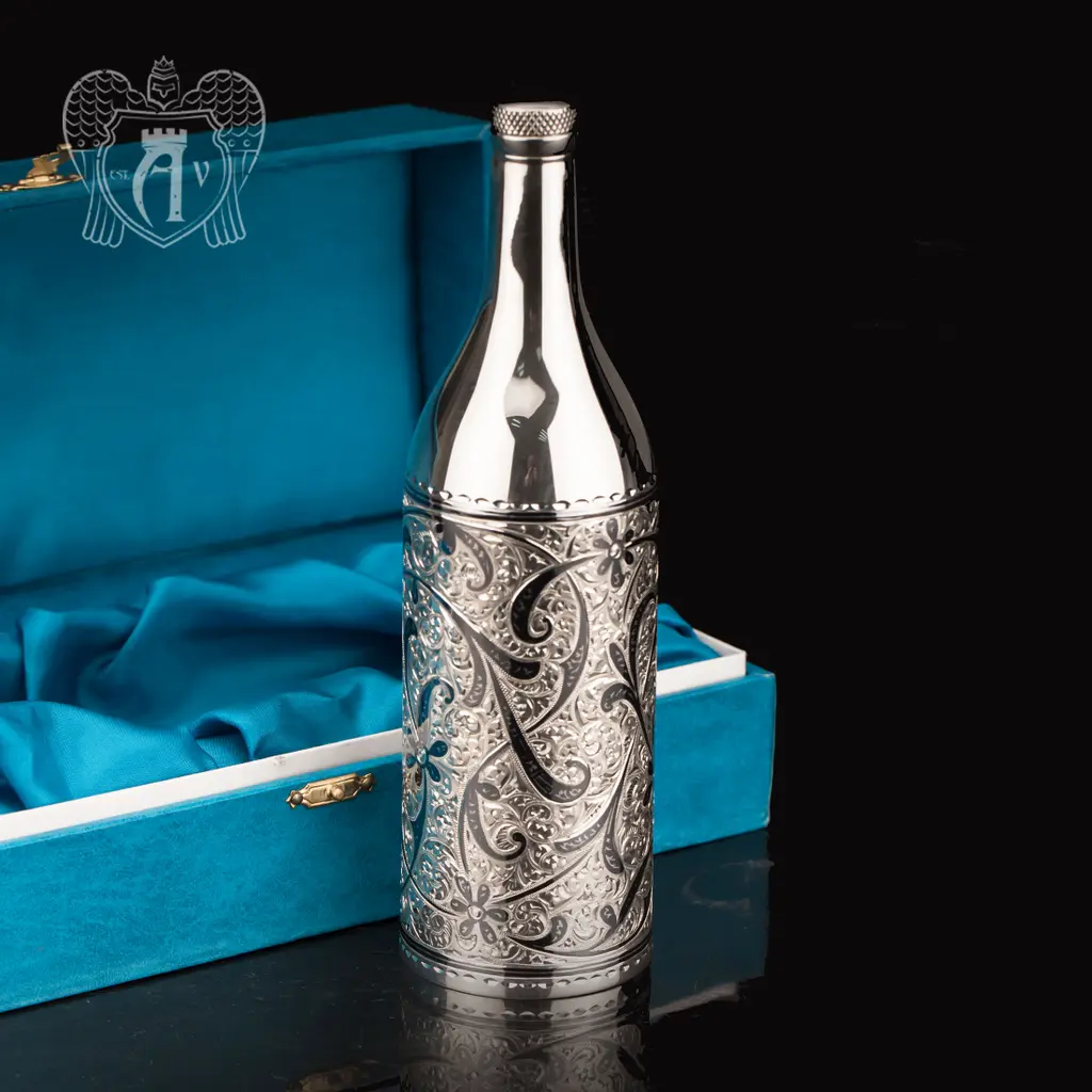 Серебряная бутылка «Освальд» - фото 5
