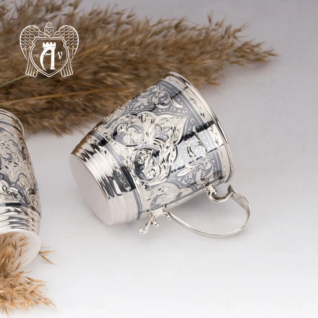 Кружка из серебра  «Патриция» - фото 3