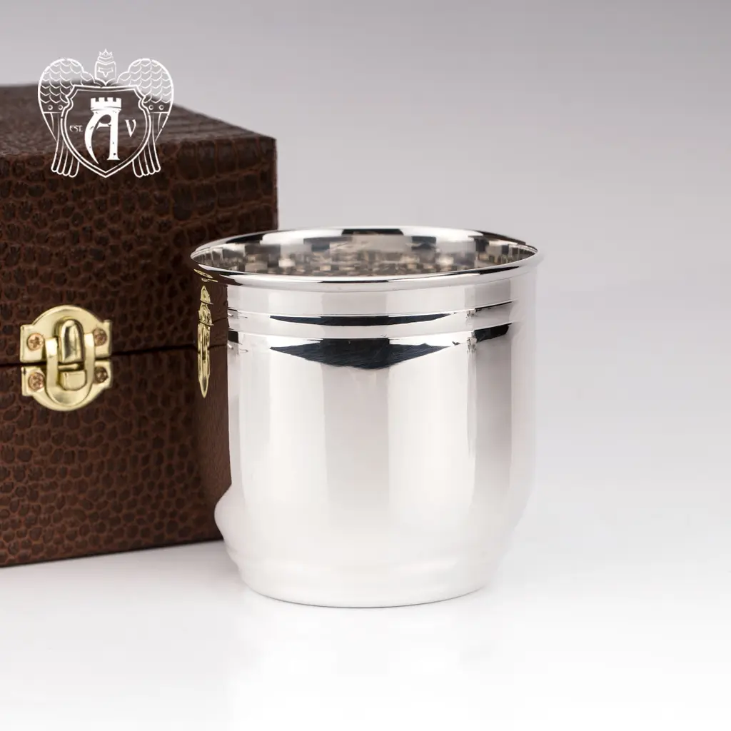 Серебряный стакан «Блеск» из чистого серебра 999 пробы - фото 2