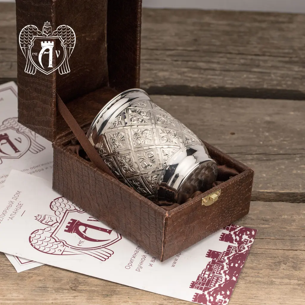 Стакан из чистого серебра 999 пробы «Ключевая вода» - фото 3