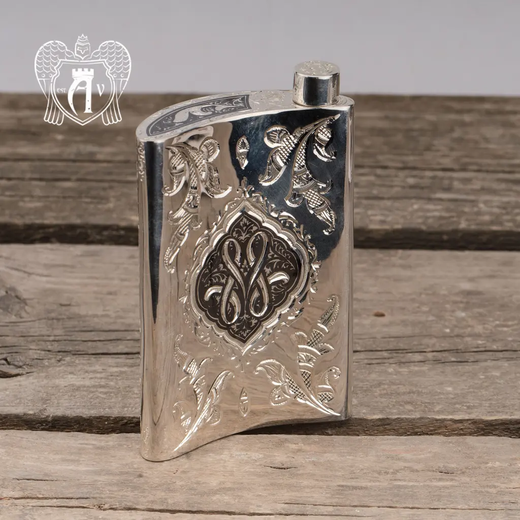 Серебряная фляжка  «Вязь» - фото 2