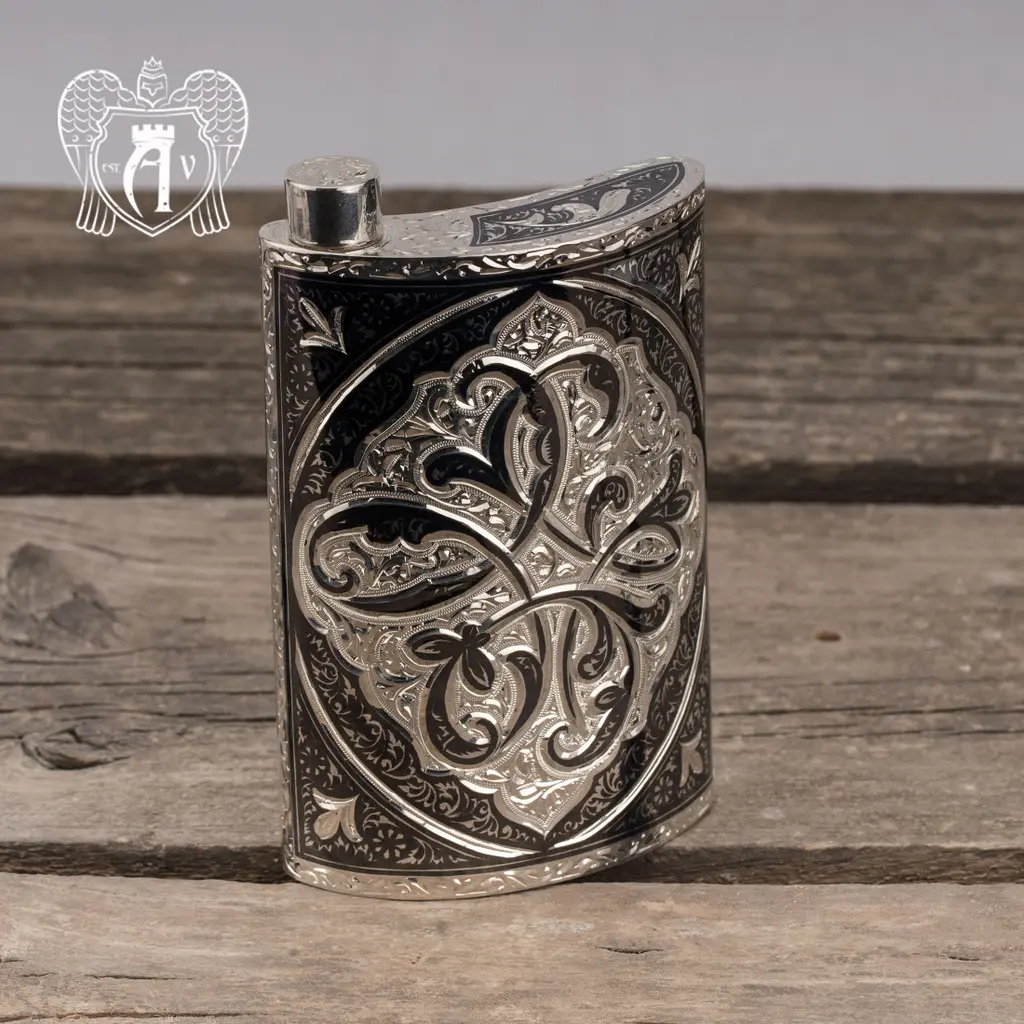 Серебряная фляжка  «Вязь» - фото 3