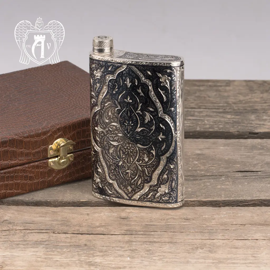 Серебряная фляжка «Шантарам» - фото 2